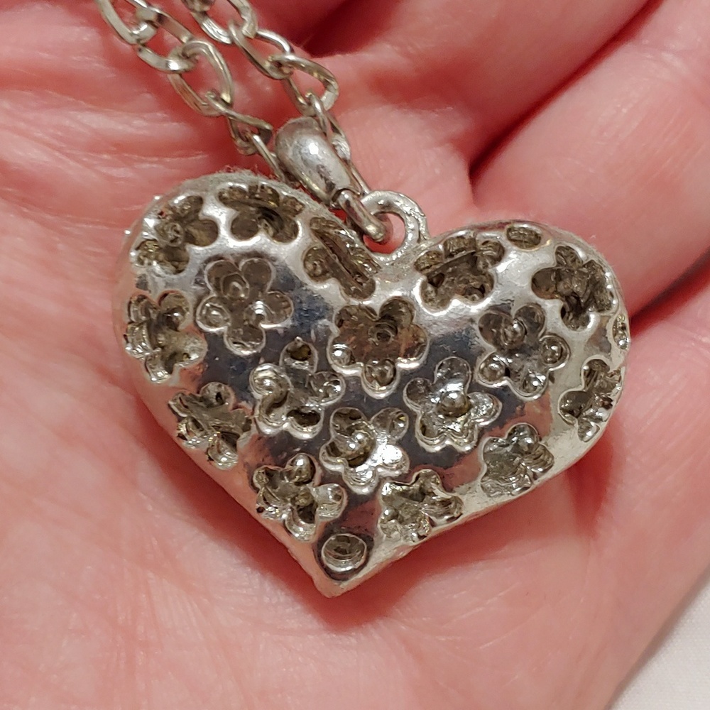 Heart necklace
